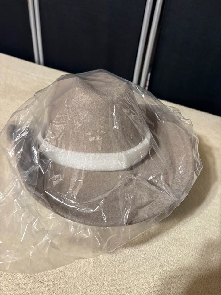 NEW Taupe Felt Rhinestone Cowboy Hat - NE Martindale - photo 5