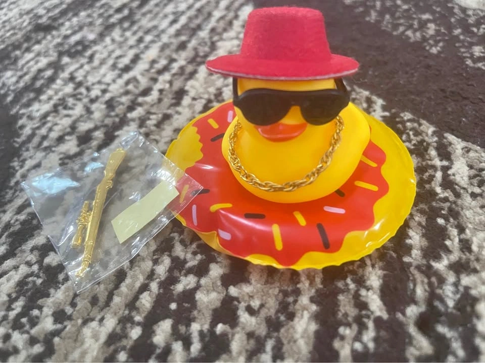 Cowboy duck