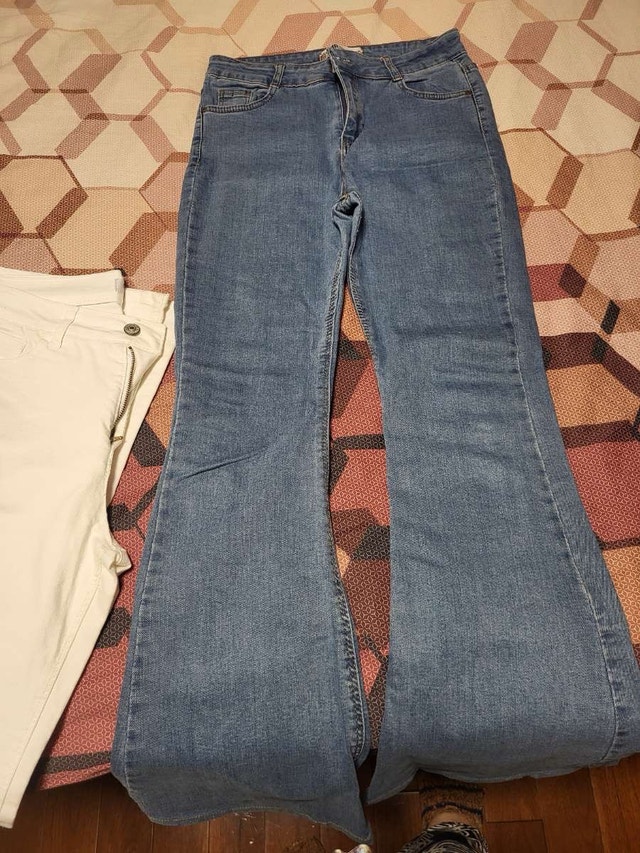 Womens jeans - $15 each - photo 3