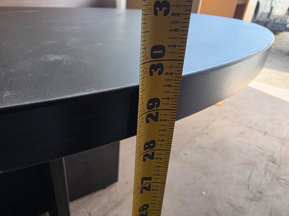 Round coffee table - photo 3