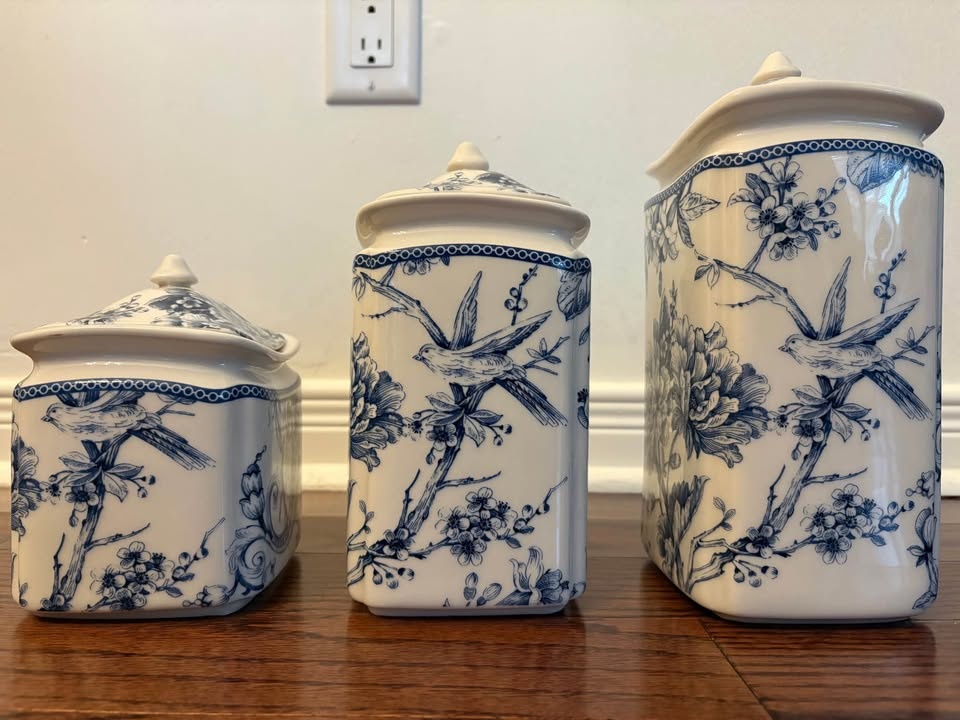 222 Fifth "Adelaide" Blue & White Canister Set - 3 pcs - photo 2
