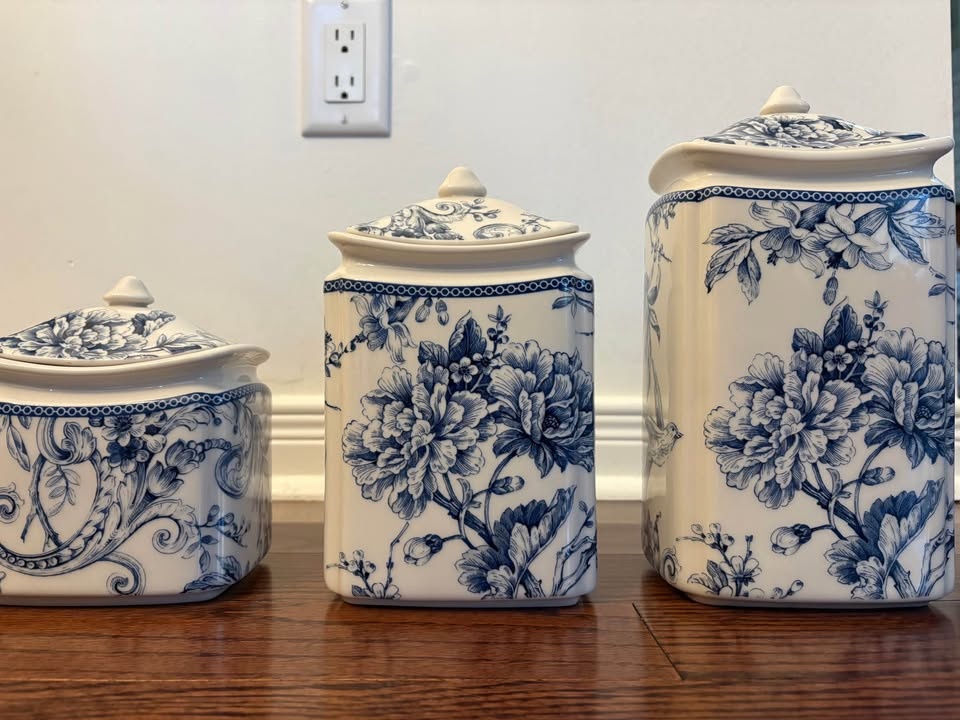 222 Fifth "Adelaide" Blue & White Canister Set - 3 pcs - photo 3