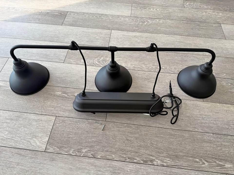 IKEA AGUNNARYD 3-Light Pendant Lamp - Black (Bulbs Included)