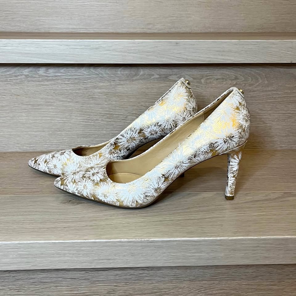 Michael Kors White & Gold Floral Heels - Size 9