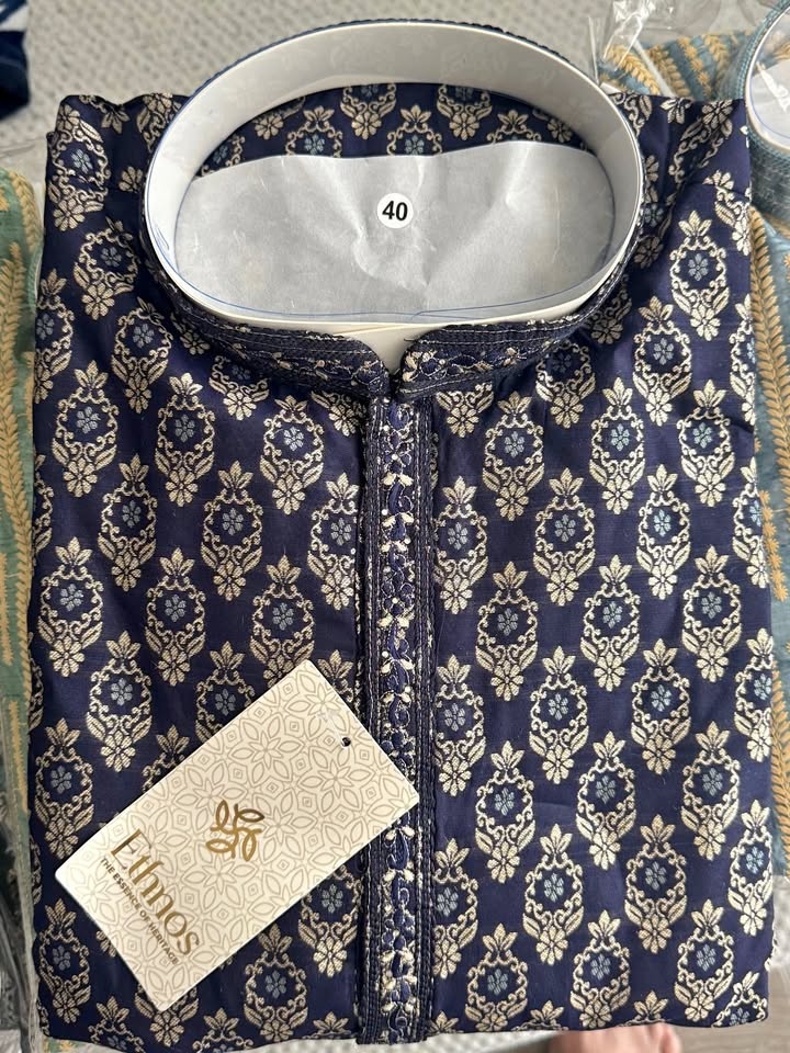 Fancy Kurta & Pajama Set For Man