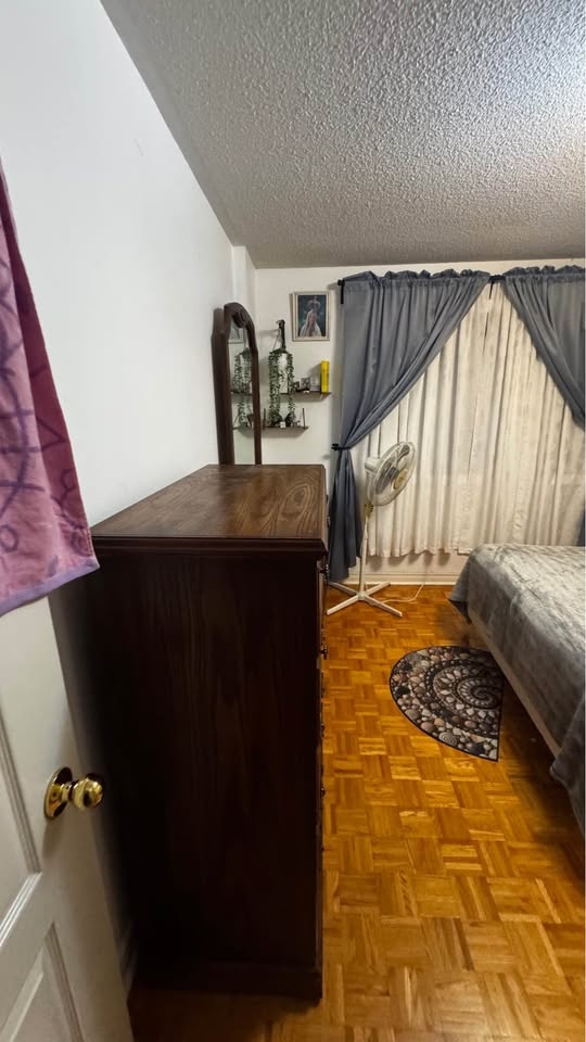 Queen Bed Set for Sale - photo 3