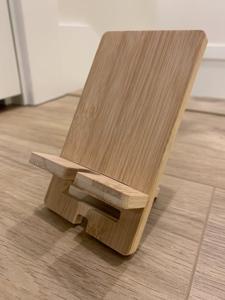 Brand New Stylish Adjustable Bamboo Phone Tablet Stand Holder - photo 3
