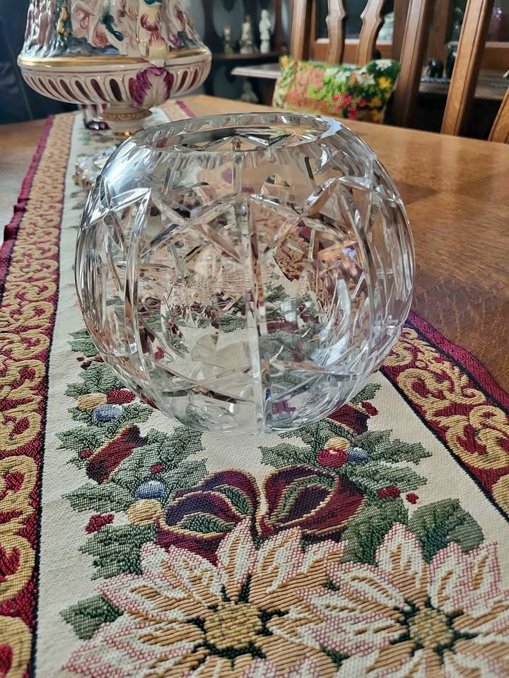 Cross and Olive Crystal Bowl