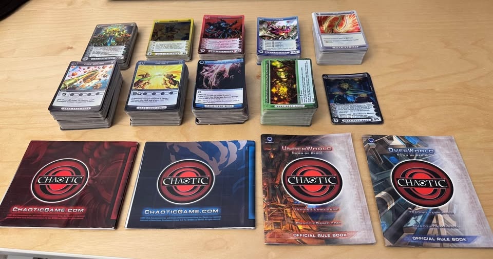 660 Chaotic TCG Cards + Play Mates + Rule Book - photo 2