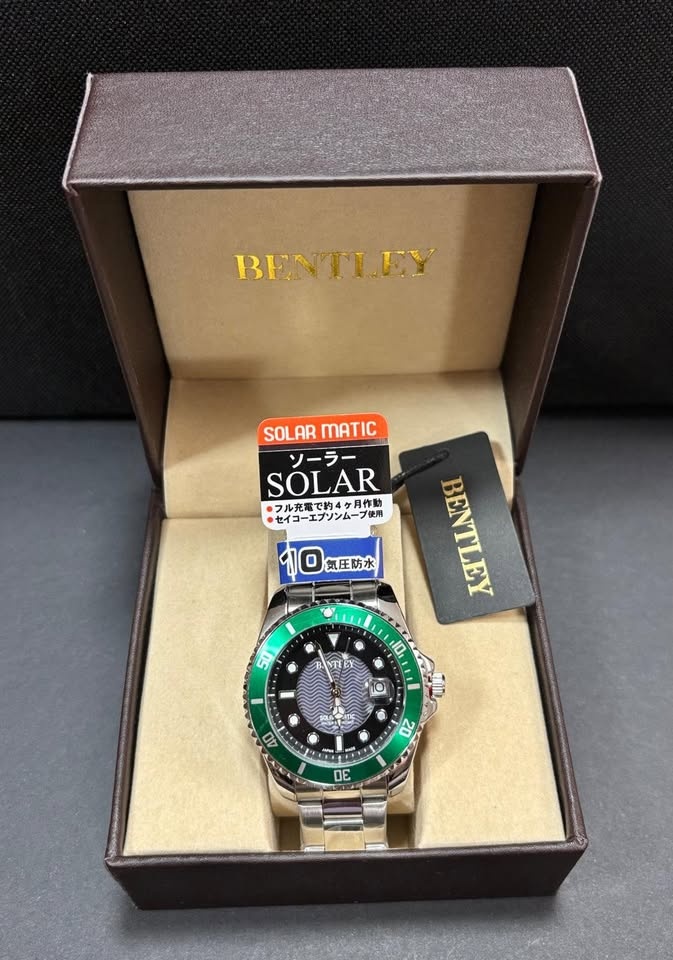 BRAND NEW Bentley Solar Matic watch - green - photo 5