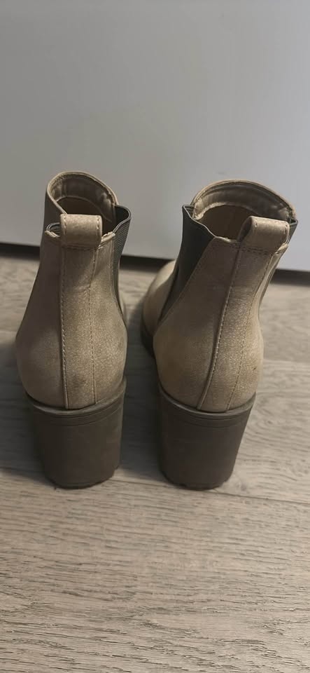 Tan Ankle Boots - photo 2
