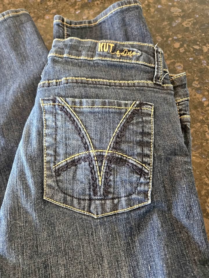 KUT from the cloth mid rise jeans