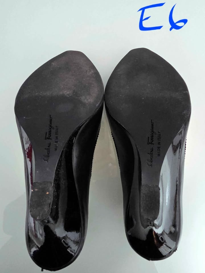 Ferragamo Heels - Size 6 - photo 2