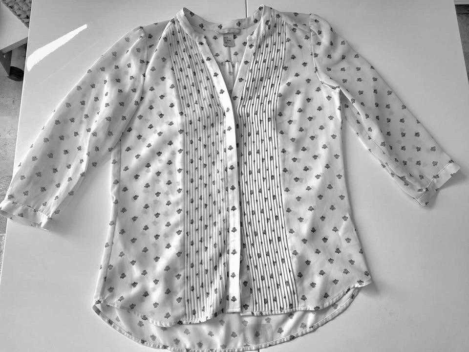 H&M White Floral Blouse - Size S/4 - photo 2