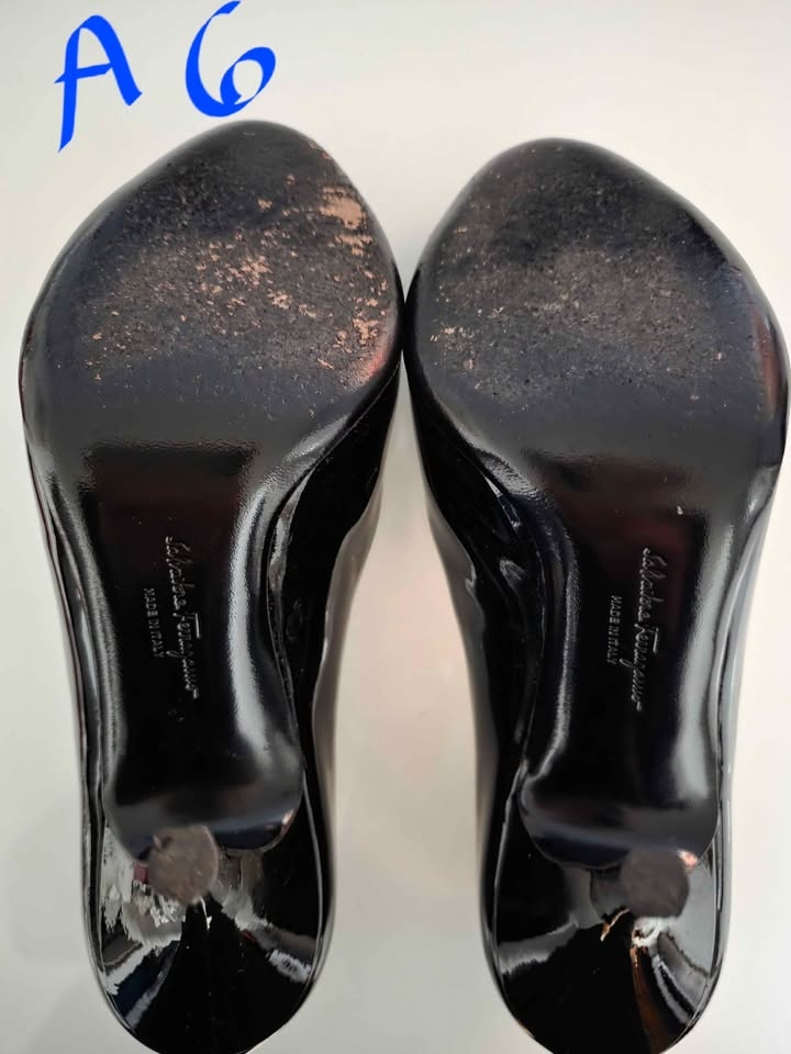 Ferragamo - Size 6 - photo 3