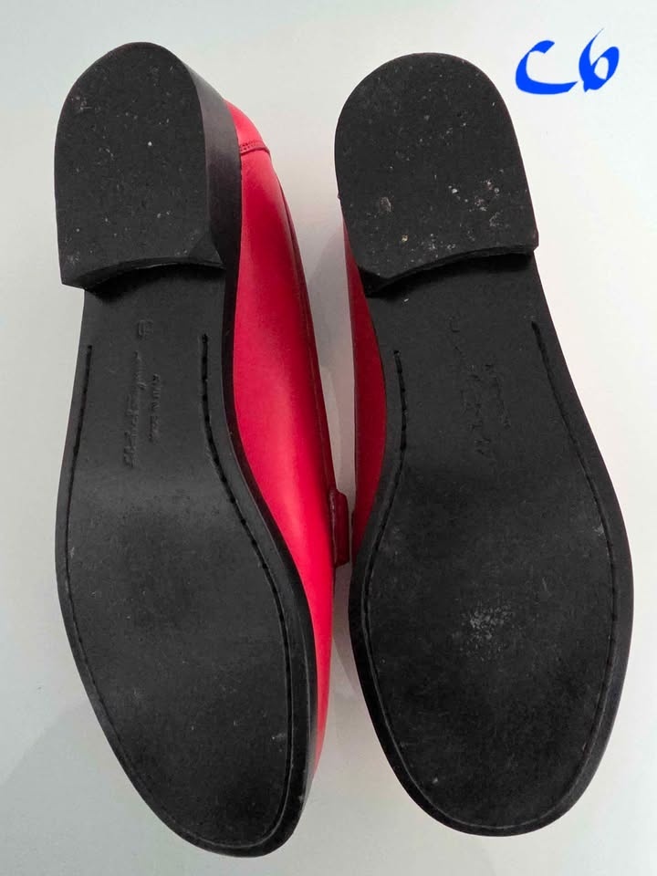 Ferragamo - Size 6 - photo 2