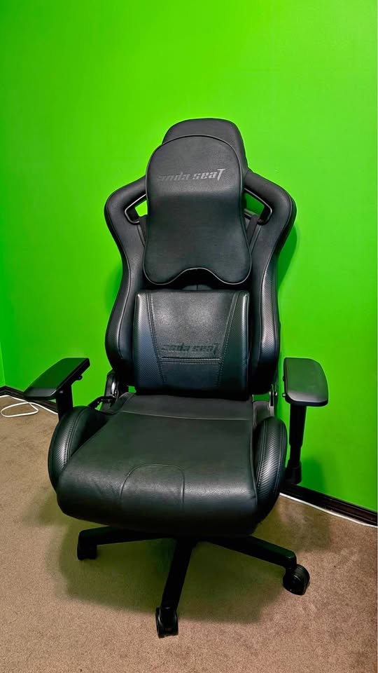 Anda Seat Dark Knight Premium Gaming Chair – (Pickup Only)