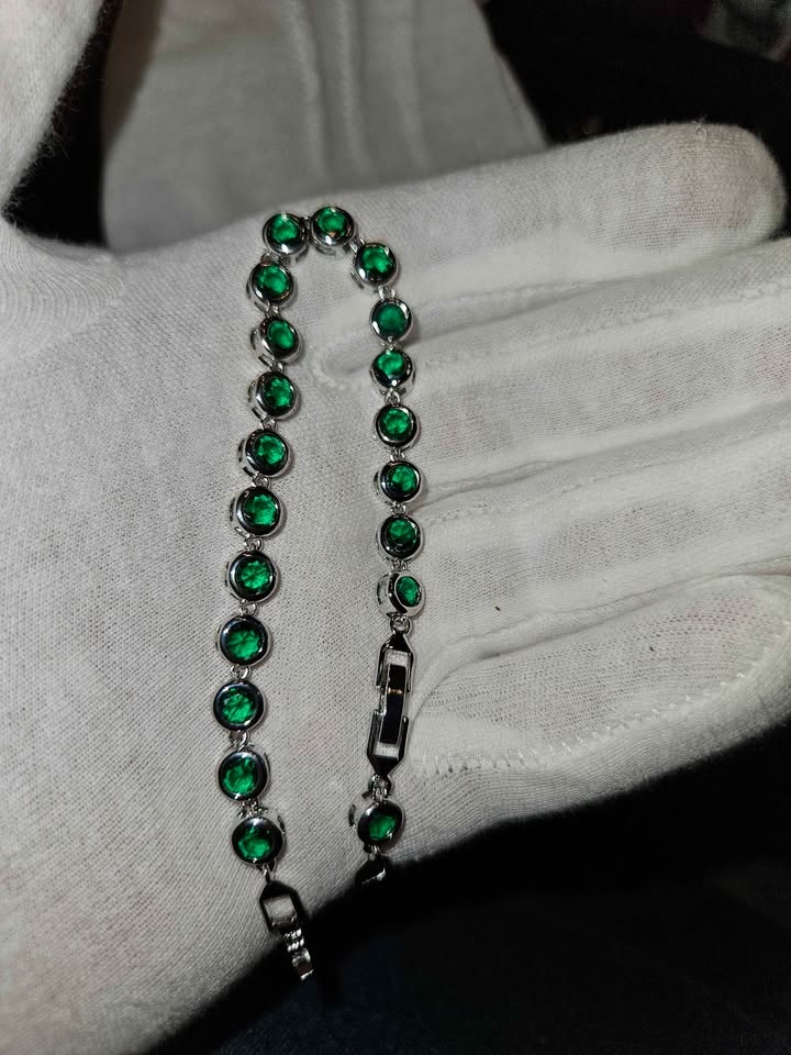 Sterling Silver Tennis Bracelet Green Zircon Stones $80 - photo 3