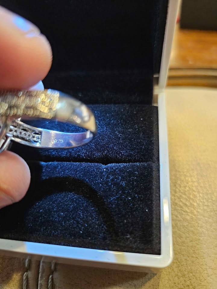 Lady's Ring Size 10 Sterling Silver Purple Crystal Stone $80 - photo 5