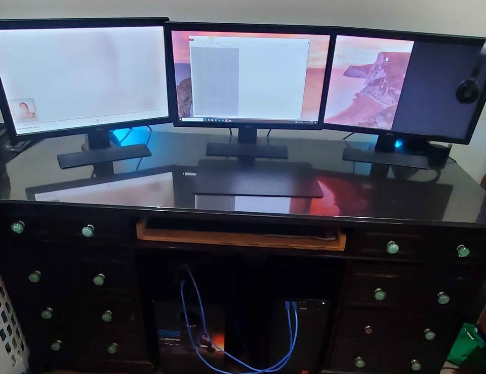 Office Desk CHEAP! - photo 2