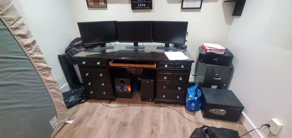 Office Desk CHEAP! - photo 3