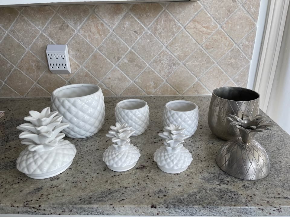 Decorative pineapple containers - photo 2