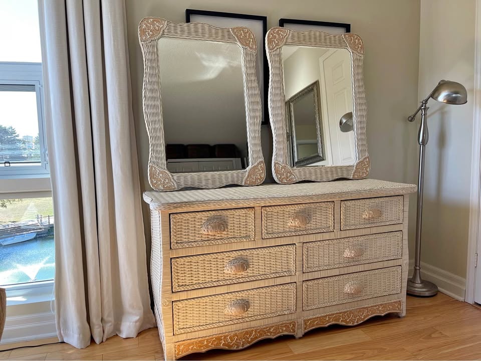 Ratan / Wood Bedroom Set