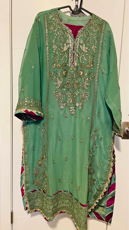 Pakistani outfit - 3 piece