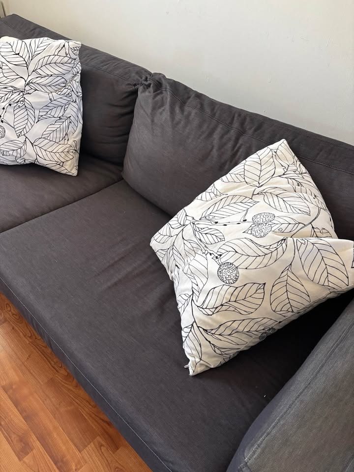 Sofa - dark grey - moving! - photo 3