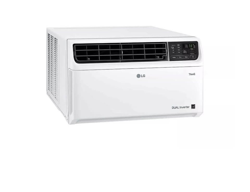 LG Air Conditioner - Smart Wi-Fi Enabled - Barely used