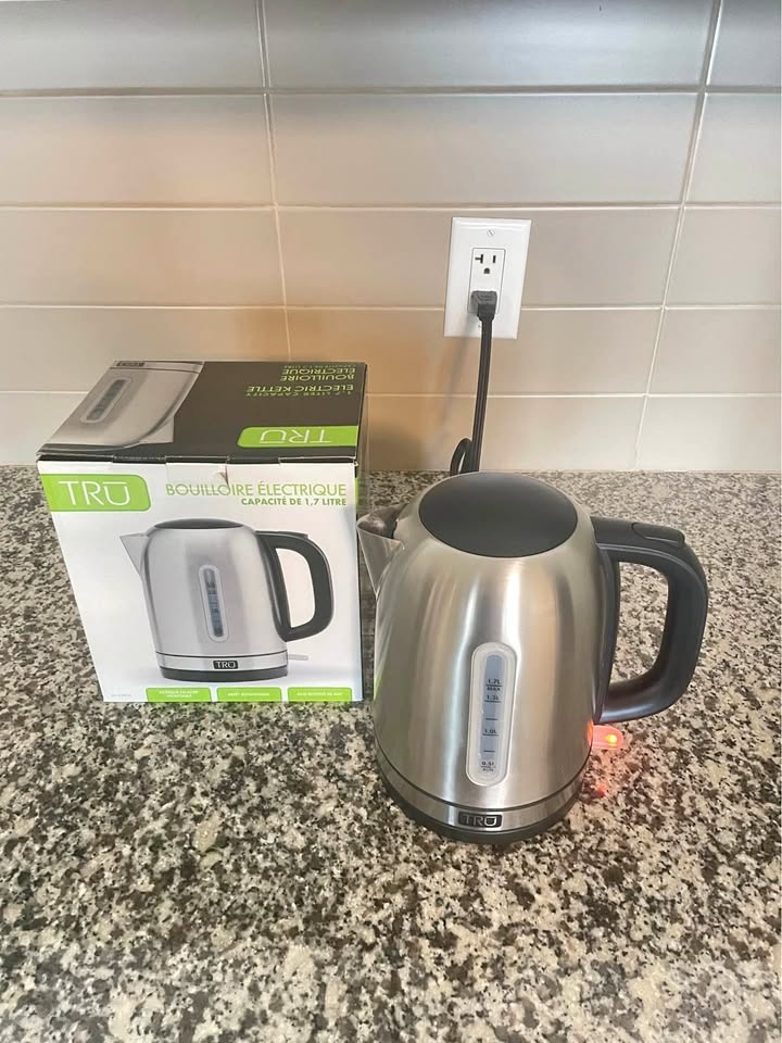 $15 TRU 1.7L Stainless Steel Electric Kettle