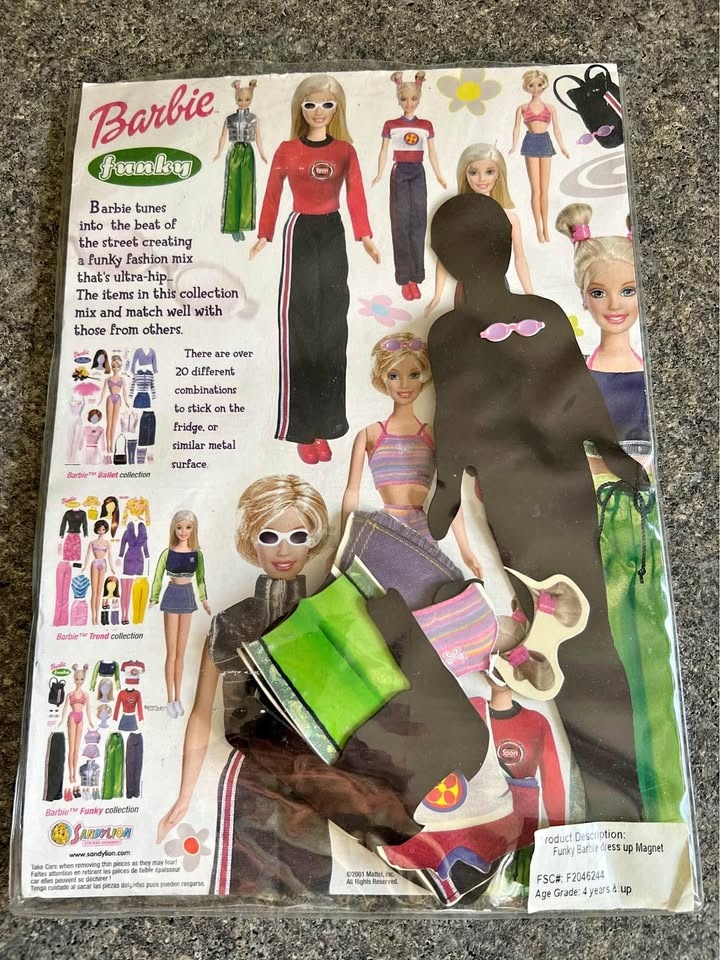 New Barbie-Magnetix Fridge Magnets: Barbie: Retro Dress-Up