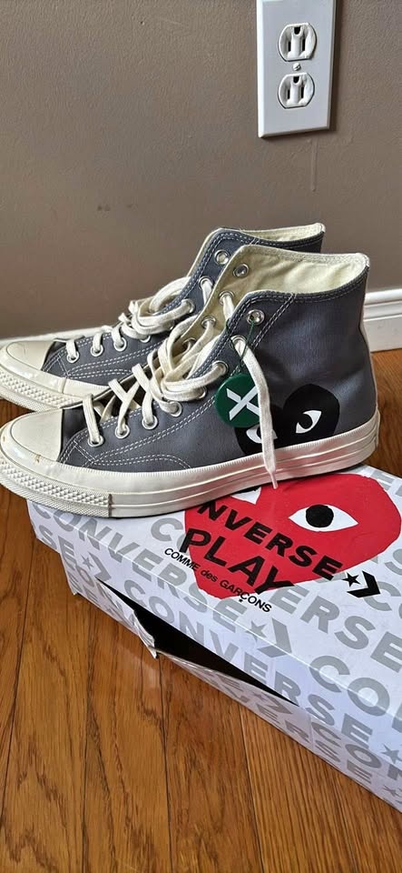Converse Comme des Garçon - Gray & White Size 8.5 Unisex