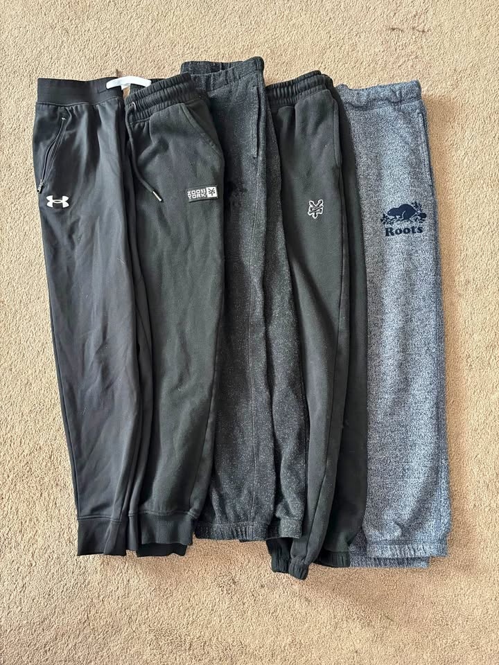 Boys Track Pants - Size 10/12