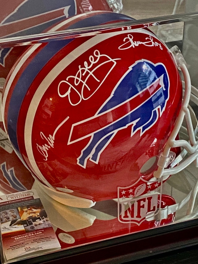 Buffalo Bills (3) Kelly, Thomas & Reed Autographed NFL Helmet - photo 4