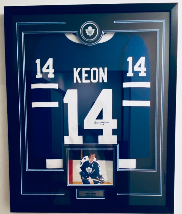 Dave Keon Framed Autographed Fanatics NHL Jersey - photo 2