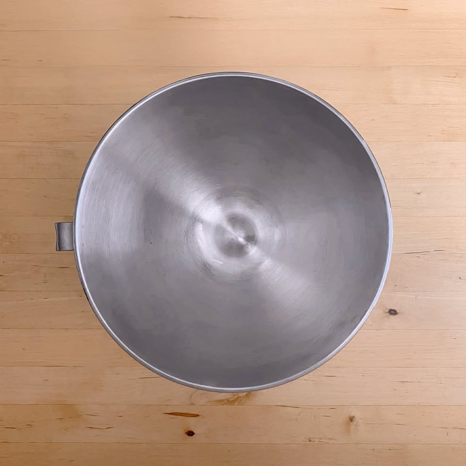 KitchenAid 4.5-quart Polished Stainless Steel Mixing Bowl K45 - photo 2
