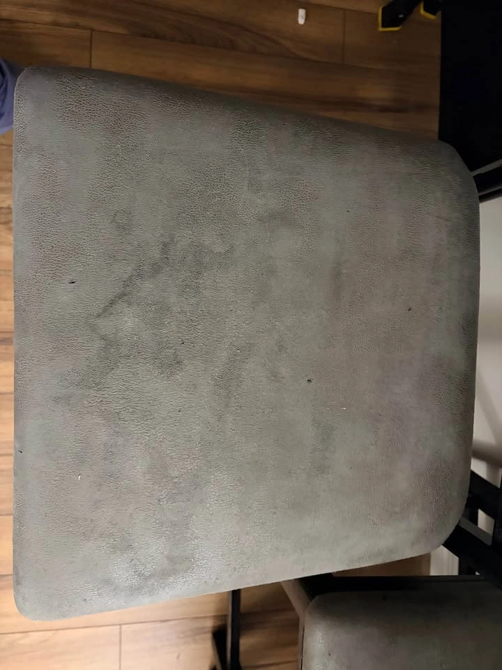 4 Counter-Height Stools - photo 2