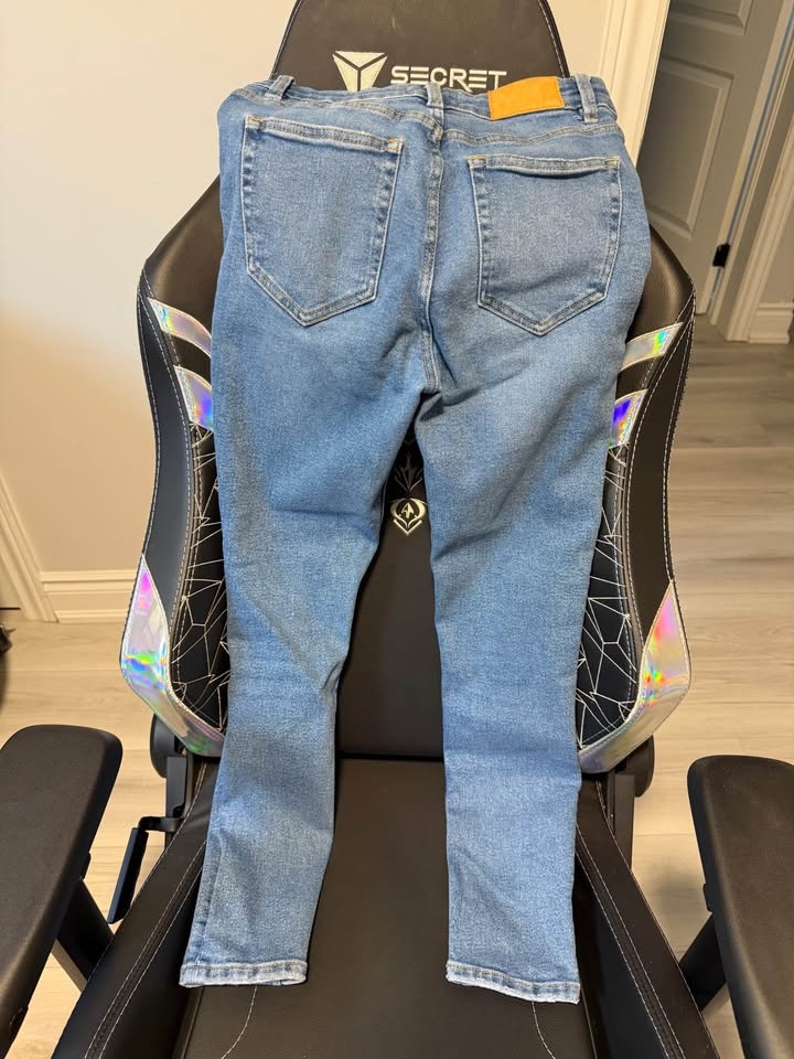 Light blue skinny distressed Zara jeans size 38 - photo 3