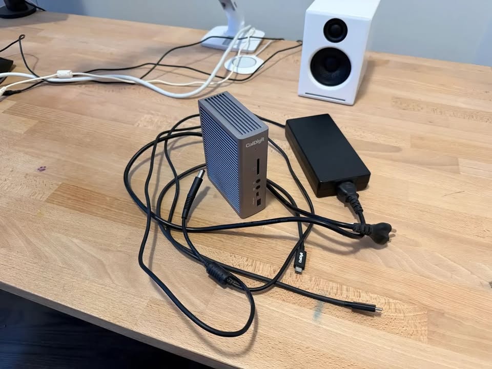 CalDigit TS3 Plus Thunderbolt 3 Dock - photo 2