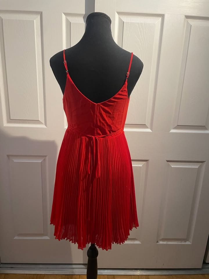 Summer midi Aritzia Wilfred Beaune Pleated Wrap Dress, size XS - photo 2