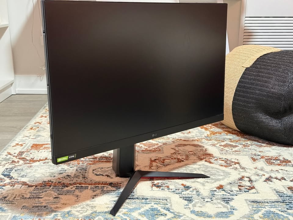LG 32GP850-B 32" QHD Nano IPS Gaming Monitor