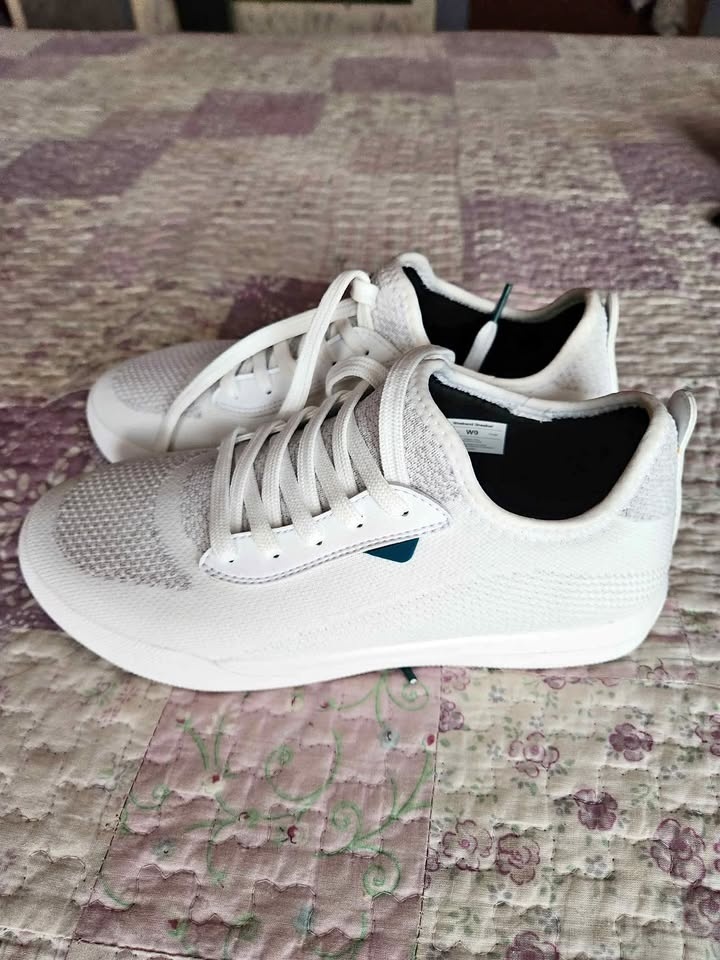 Vessi Ladies 9W