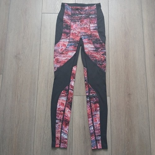 Lululemon Sculpted Panel Leggings - Size 4 - Black & Pink Print