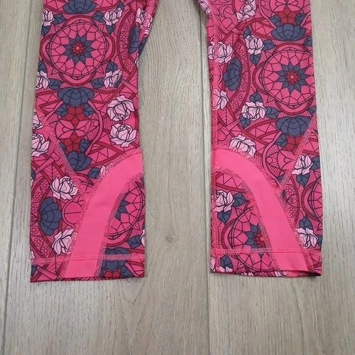 Lululemon Wunder Under Crop Leggings Size 4 Rose Stained Glass - photo 3