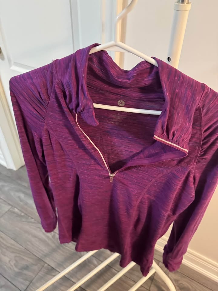 Women's Clothing Bundle #2: Zara Top, 90 Degree Top & More - photo 3