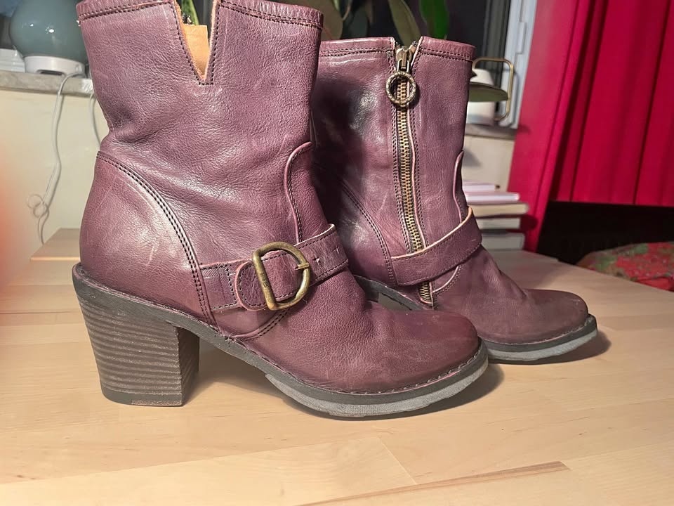 Fiorentini + Baker Boots US 7 - All Leather, Made in Italy