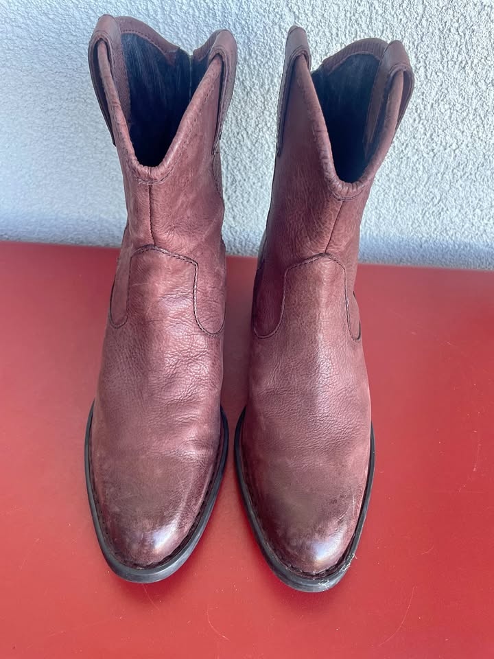 NEW Burgundy Born Wynd Western Ankle Leather Boots Sz 7