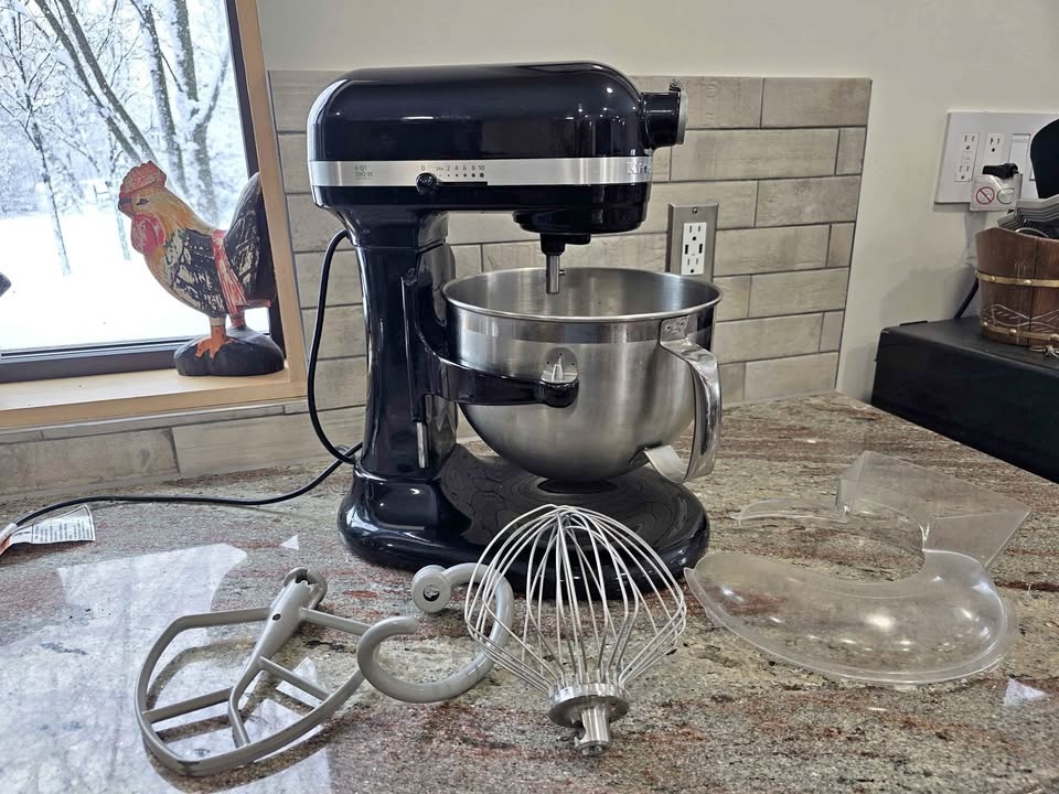 Kitchenaid 590W 6qt Stand Mixer For Sale