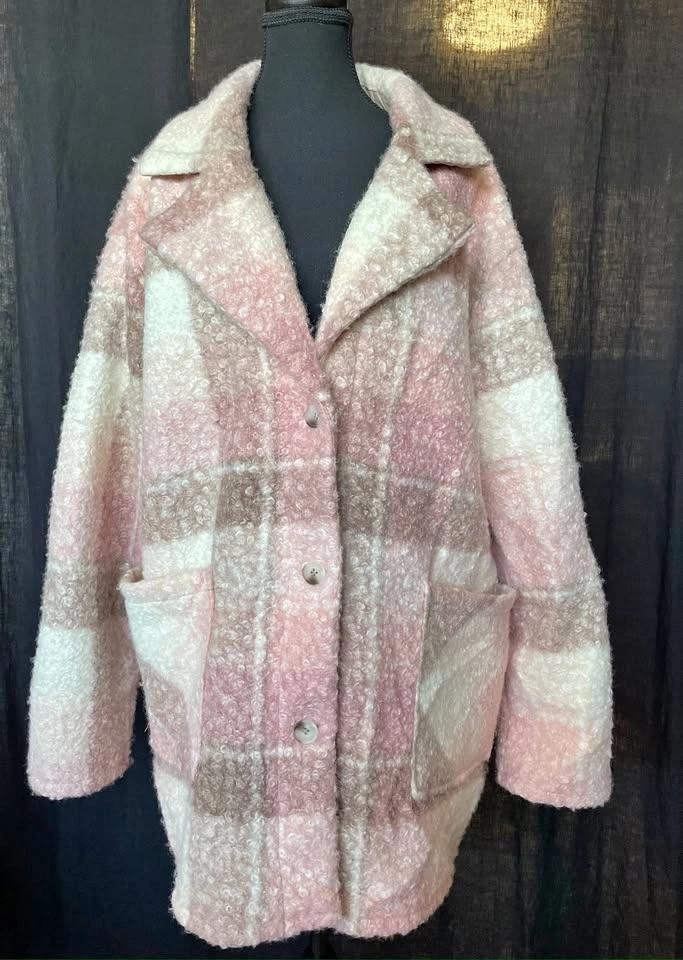 NEW Boucle Shacket / Jacket - size XL